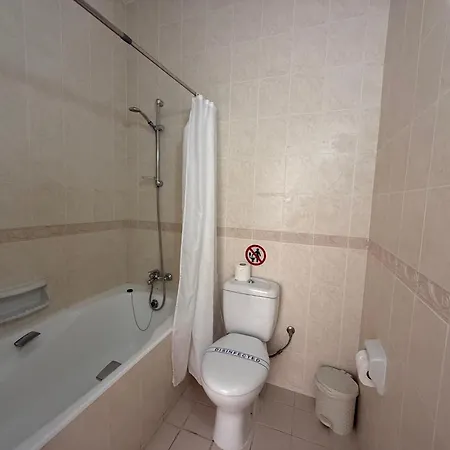 Limnaria Gardens - 1 Bedroom, Sunny With Stunning Pool Views *