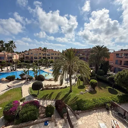 Limnaria Gardens - 1 Bedroom, Sunny With Stunning Pool Views * Paphos