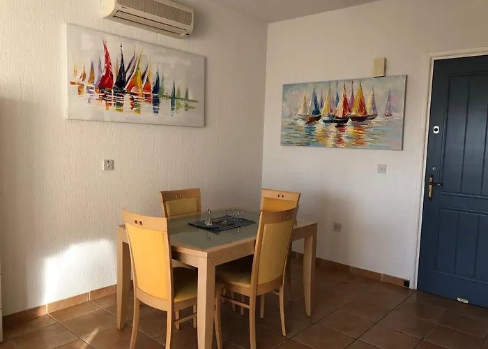 아파트 Limnaria Gardens - 1 Bedroom, Sunny With Stunning Pool Views