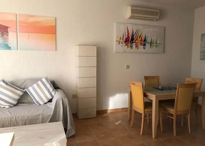 Limnaria Gardens - 1 Bedroom, Sunny With Stunning Pool Views *